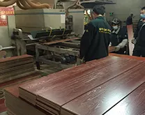Cutting the flooring