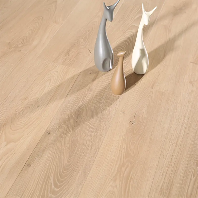 Laminate Flooring Oak Natural Effect Antique American Autumn Aspen Aged Swiftlock China Manufacturer Jinan Luckyforest Decoration Material - Swiftlock Laminate Flooring
